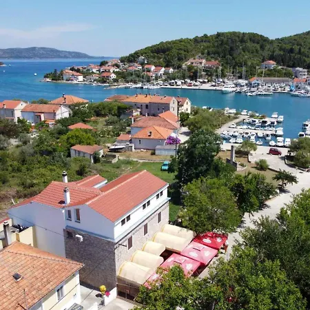 Apartman Slanac 3 Veli Iz