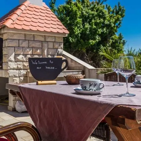 Slanac 3 Apartamento Veli Iž